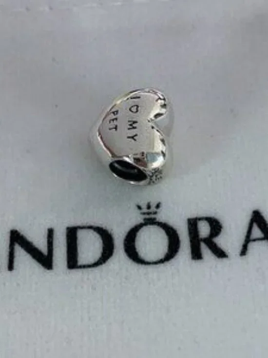 Pandora I Love My Pet Paw Print Heart Charm - Picture 3 of 4